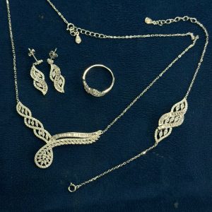 Silver set